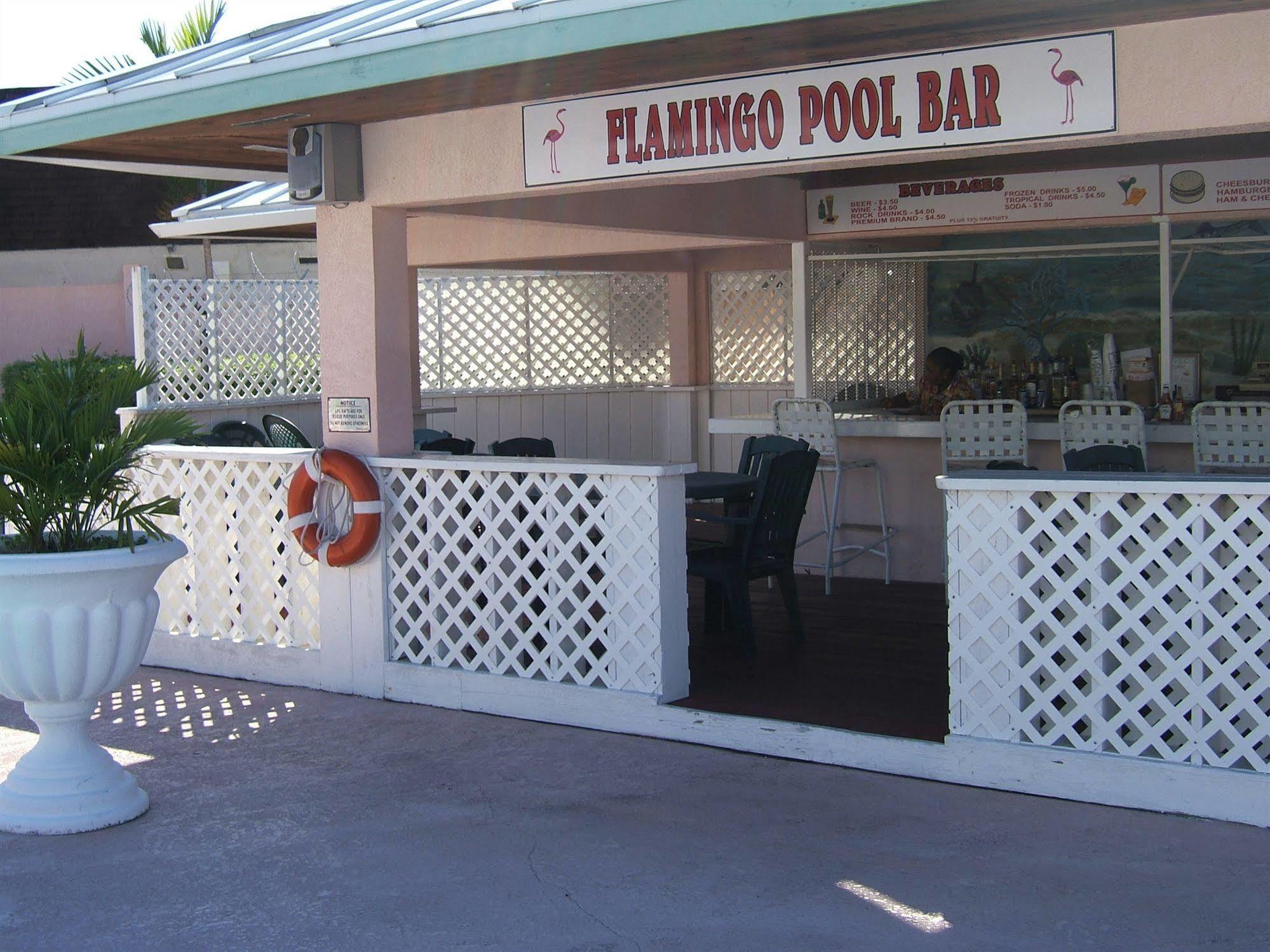 Castaways Resort And Suites Freeport Exterior photo